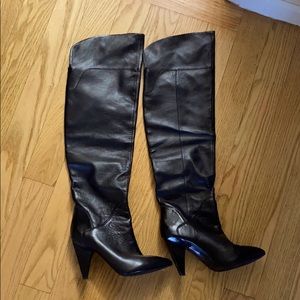 Guess High heel boots size 10